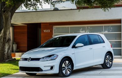 Nuova Volkswagen elettrica e Golf 2017