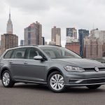 Foto nuova VW Golf Variant restyling 2017