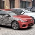 Foto Prototipo Nuova Volkswagen Golf 8 camuffata