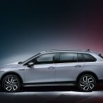 Immagine fiancata nuova VW Golf 8 SW Alltrack