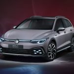 Immagine frontale nuova VW Golf sw Alltrack 2021