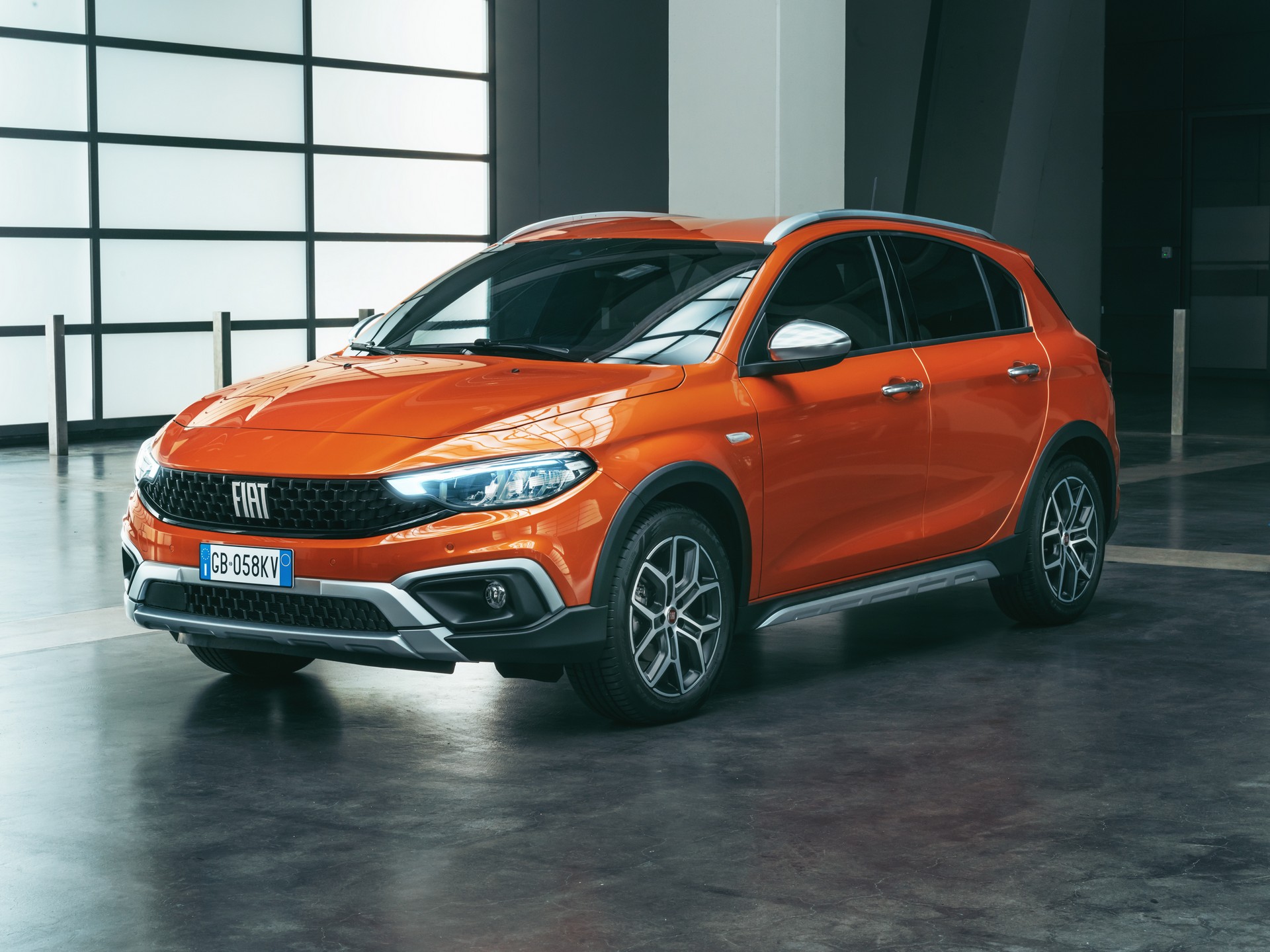 Nuova Fiat Tipo Cross 2021