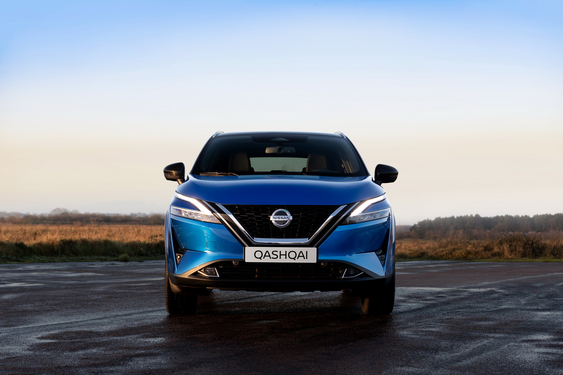 Immagine frontale nuovo Nissan Qashqai 2021