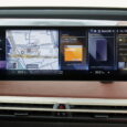 schermo touch BMW iX xDrive