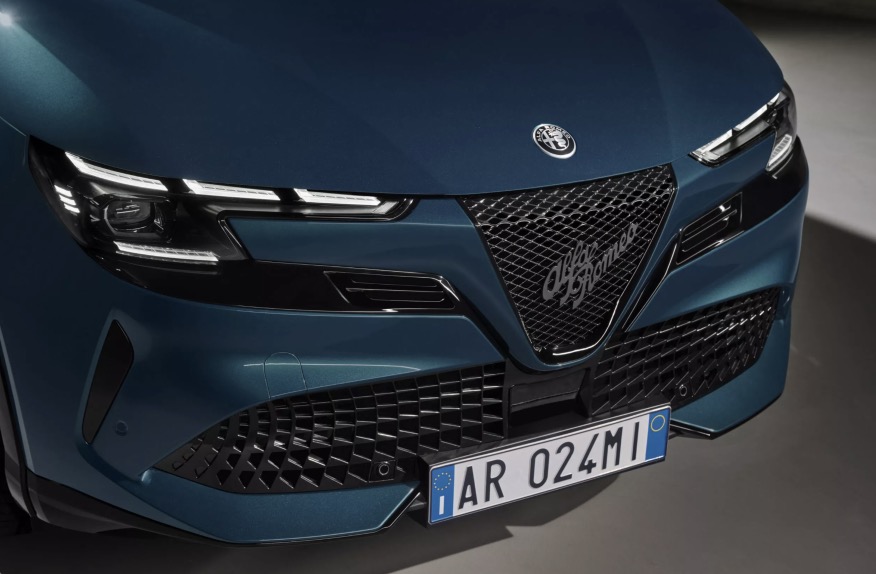 Nuovo Logo Alfa Romeo