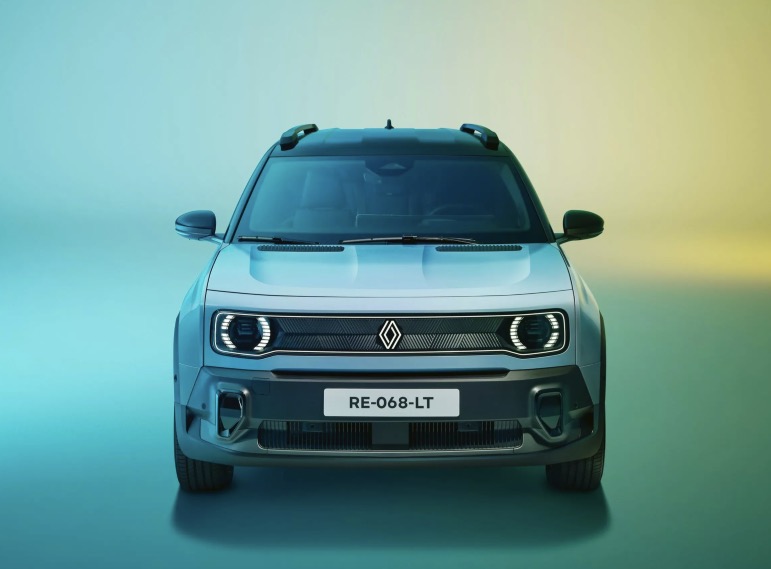 Foto frontale nuova Renault 4E Tech Electric