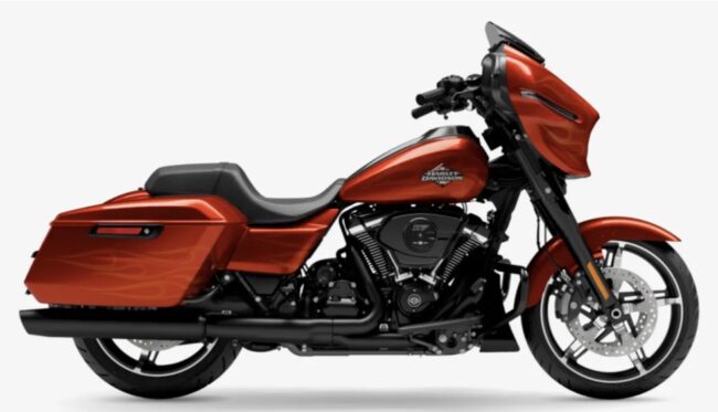 Nuova Harley Davidson Street Glide 2025 Whiskey Firestorm con black trim