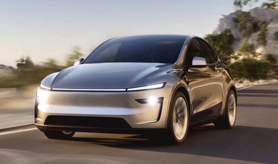 Nuova Tesla Model Y Juniper 2025